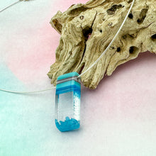 Charger l'image dans la galerie, Pendentif Trait Abstrait