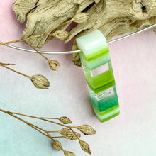 Charger l'image dans la galerie, Pendentif Trait Abstrait