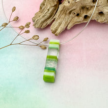 Charger l'image dans la galerie, Pendentif Trait Abstrait