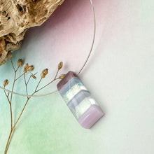 Charger l'image dans la galerie, Pendentif Trait Abstrait