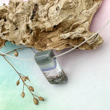 Charger l'image dans la galerie, Pendentif Trait Abstrait