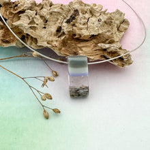 Charger l'image dans la galerie, Pendentif Trait Abstrait