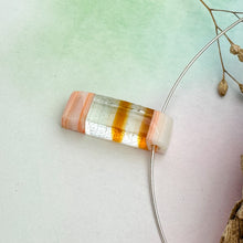 Charger l'image dans la galerie, Pendentif Trait Abstrait