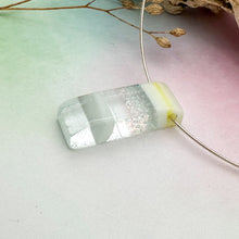 Charger l'image dans la galerie, Pendentif Trait Abstrait