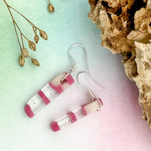 Charger l'image dans la galerie, Boucle d'oreille Trait Abstrait