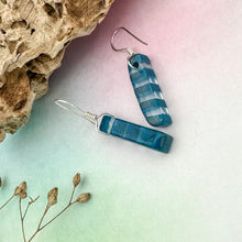 Charger l'image dans la galerie, Boucle d'oreille Trait Abstrait