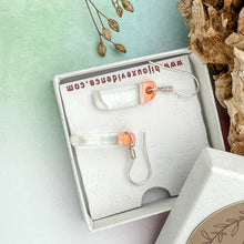 Charger l'image dans la galerie, Boucle d'oreille Trait Abstrait