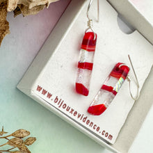 Charger l'image dans la galerie, Boucle d'oreille Trait Abstrait