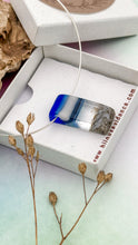 Charger l'image dans la galerie, Pendentif Trait Abstrait