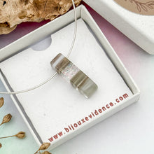 Charger l'image dans la galerie, Pendentif Trait Abstrait