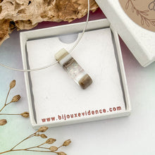 Charger l'image dans la galerie, Pendentif Trait Abstrait