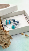 Charger l'image dans la galerie, Boucle d'oreille Trait Abstrait