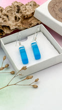 Charger l'image dans la galerie, Boucle d'oreille Trait Abstrait
