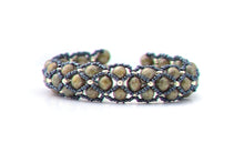 Charger l'image dans la galerie, BV-VDGAH-Bracelet-renaissance-perle-verre-tisse-bijoux-evidence-argent-vert-unakite