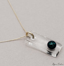Charger l'image dans la galerie, Bijoux-evidence-verre-technique-Murano-florence-buhler-atelier-art-france-galatea-pendentif