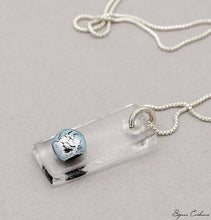 Charger l'image dans la galerie, Bijoux-evidence-verre-technique-Murano-florence-buhler-atelier-art-france-galatea-pendentif