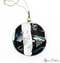 Charger l'image dans la galerie, Bijoux-evidence-verre-technique-murano-florence-buhler-atelier-art-france-artisan-createur-cosmos-pendentif-collier