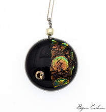 Charger l'image dans la galerie, Bijoux-evidence-verre-technique-murano-florence-buhler-atelier-art-france-artisan-createur-cosmos-pendentif-collier