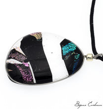 Charger l'image dans la galerie, Bijoux-evidence-verre-technique-murano-florence-buhler-atelier-art-france-artisan-createur-cosmos-pendentif-collier