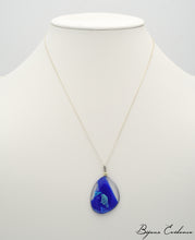 Charger l'image dans la galerie, Bijoux-evidence-verre-technique-murano-florence-buhler-atelier-art-france-artisan-createur-cosmos-pendentif-collier