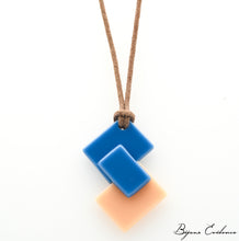 Charger l'image dans la galerie, Bijoux-verre-technique-artisan-art-createur-france-bijoux-evidence-florence-buhler-Bauhaus-pendentif