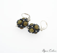 Charger l'image dans la galerie, Bijoux-artisan-art-createur-france-bijoux-evidence-florence-buhler-Renaissance-Moyen-Age-Boucle-Oreille