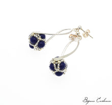 Charger l'image dans la galerie, Bijoux-artisan-createur-atelier-art-france-histoire-bijoux-evidence-florence-buhler-Renaissance-Moyen-Age-Boucle-Oreille-perle-lapis-argent