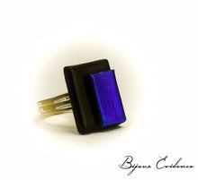 Charger l'image dans la galerie, Bijoux-verre-technique-artisan-art-createur-france-bijoux-evidence-florence-buhler-bauhaus