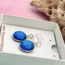 Charger l&#39;image dans la galerie, Boucles d&#39;oreilles verre dichroique bleu vert changeant - verre de Murano
