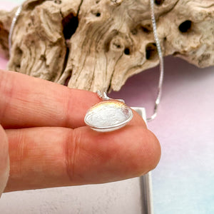 Collier Pendentif en verre de Murano dichroïque transparent rouge
