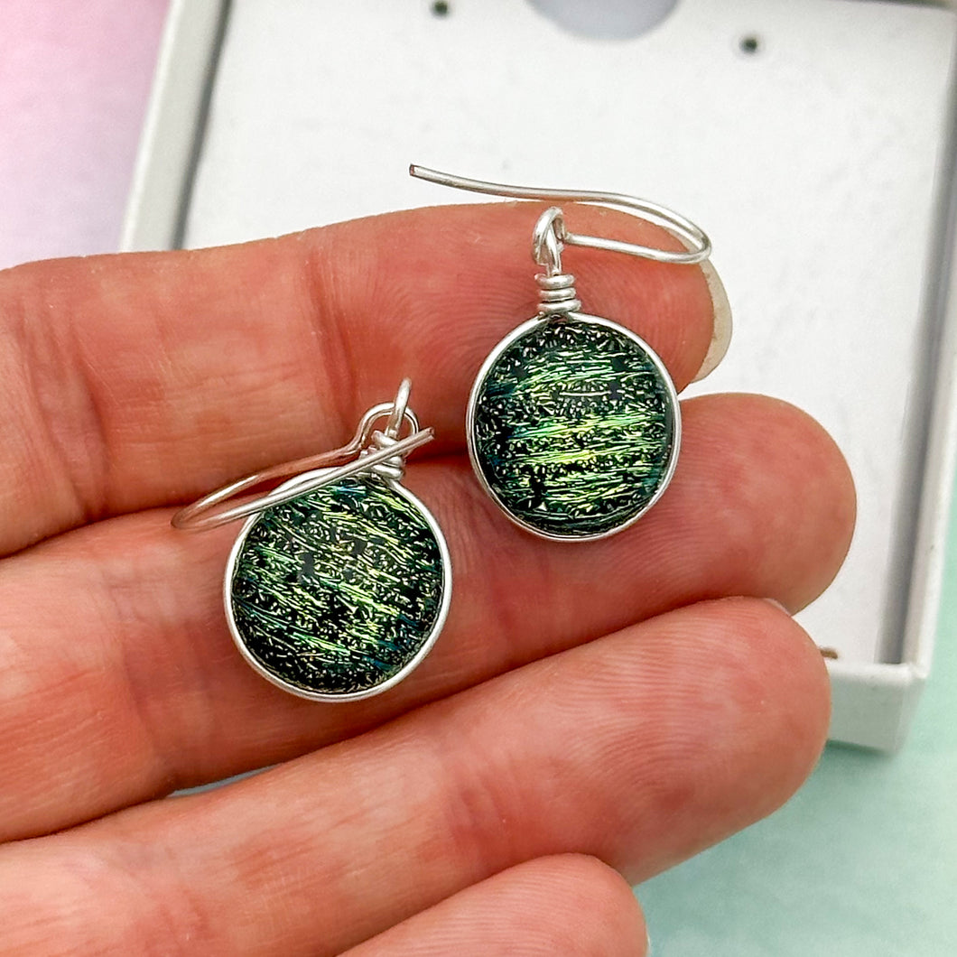 Boucles d'oreilles en verre dichroique noir strié or et bleu - technique Murano