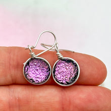 Charger l&#39;image dans la galerie, Lot2 de 9  Boucles d&#39;oreilles en verre dichroique
