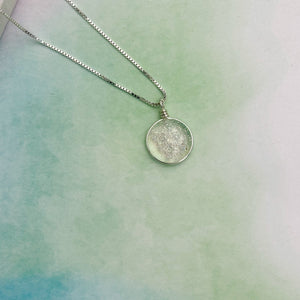 Collier Pendentif transparent en verre dichroïque - technique Murano