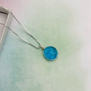 Collier Pendentif turquoise transparent en verre dichroïque - technique Murano