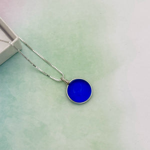 Collier Pendentif en verre bleu transparent - technique Murano
