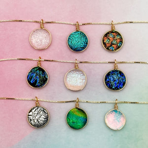 Lot1 de 9 Colliers avec pendentif en verre de Murano et chaine en Argent