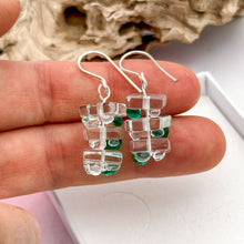 Charger l&#39;image dans la galerie, Boucle d&#39;oreille verre et argent - Collection LEGO
