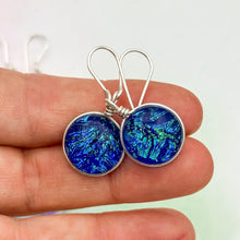 Charger l&#39;image dans la galerie, Lot3 de 9  Boucles d&#39;oreilles en verre dichroique
