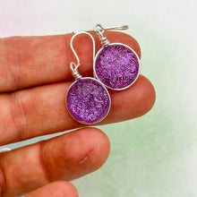 Charger l&#39;image dans la galerie, Lot3 de 9  Boucles d&#39;oreilles en verre dichroique
