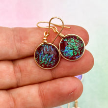 Charger l&#39;image dans la galerie, Lot3 de 9  Boucles d&#39;oreilles en verre dichroique
