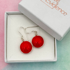 Boucles d'oreilles en verre opaque rouge sang - technique Murano