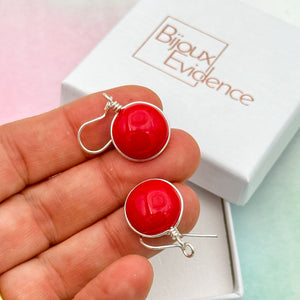 Boucles d'oreilles en verre opaque rouge sang - technique Murano