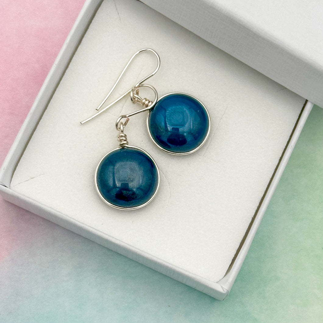 Boucles d'oreilles en verre opaque bleu canard - technique Murano