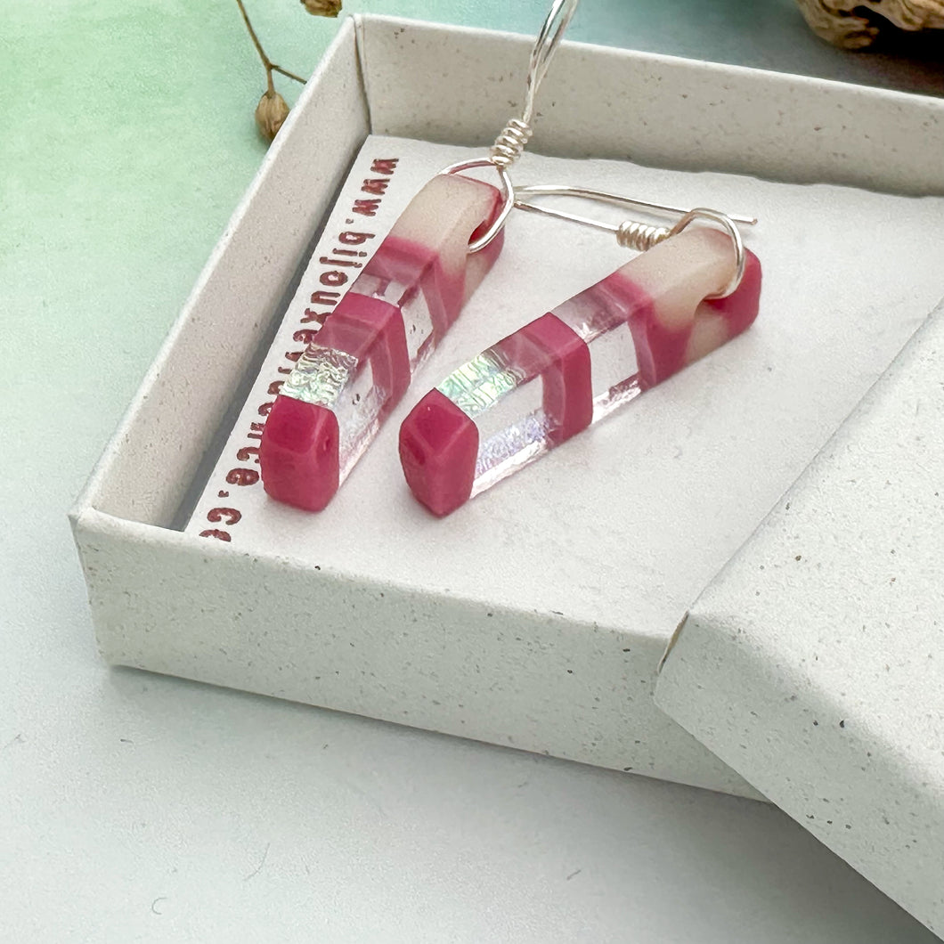 Abstract line earring