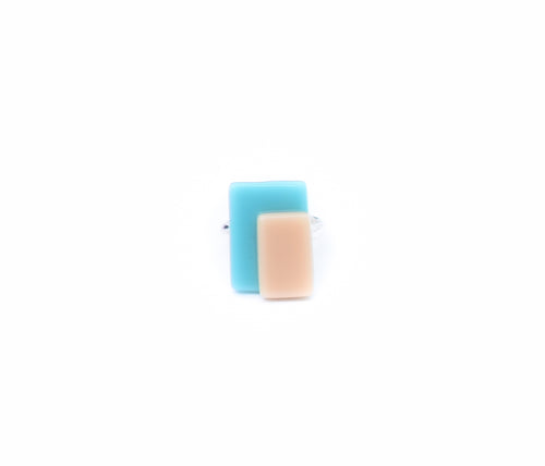 Bg-BAU-6-Bague-bauhaus-argent-verre-fusion-thermoformage-artisanale-bijoux-evidence-beige-turquoise