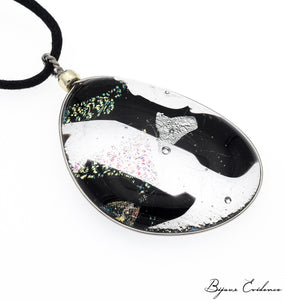 Bijoux-evidence-verre-technique-murano-florence-buhler-atelier-art-france-artisan-createur-cosmos-pendentif-collier