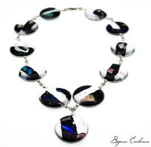 Bijoux-evidence-verre-technique-murano-florence-buhler-atelier-art-france-artisan-createur-cosmos-pendentif-collier