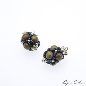 Bijoux-artisan-art-createur-france-bijoux-evidence-florence-buhler-Renaissance-Moyen-Age-Boucle-Oreille