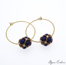 Load image into Gallery viewer, Bijoux-artisan-createur-atelier-art-france-histoire-bijoux-evidence-florence-buhler-Renaissance-Moyen-Age-Boucle-Oreille-perle-lapis-or
