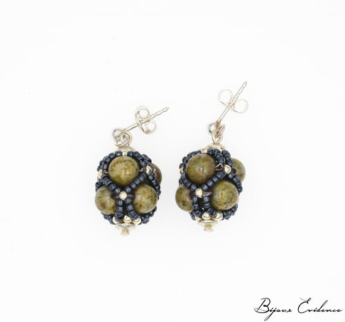 Bijoux-artisan-art-createur-france-bijoux-evidence-florence-buhler-Renaissance-Moyen-Age-Boucle-Oreille